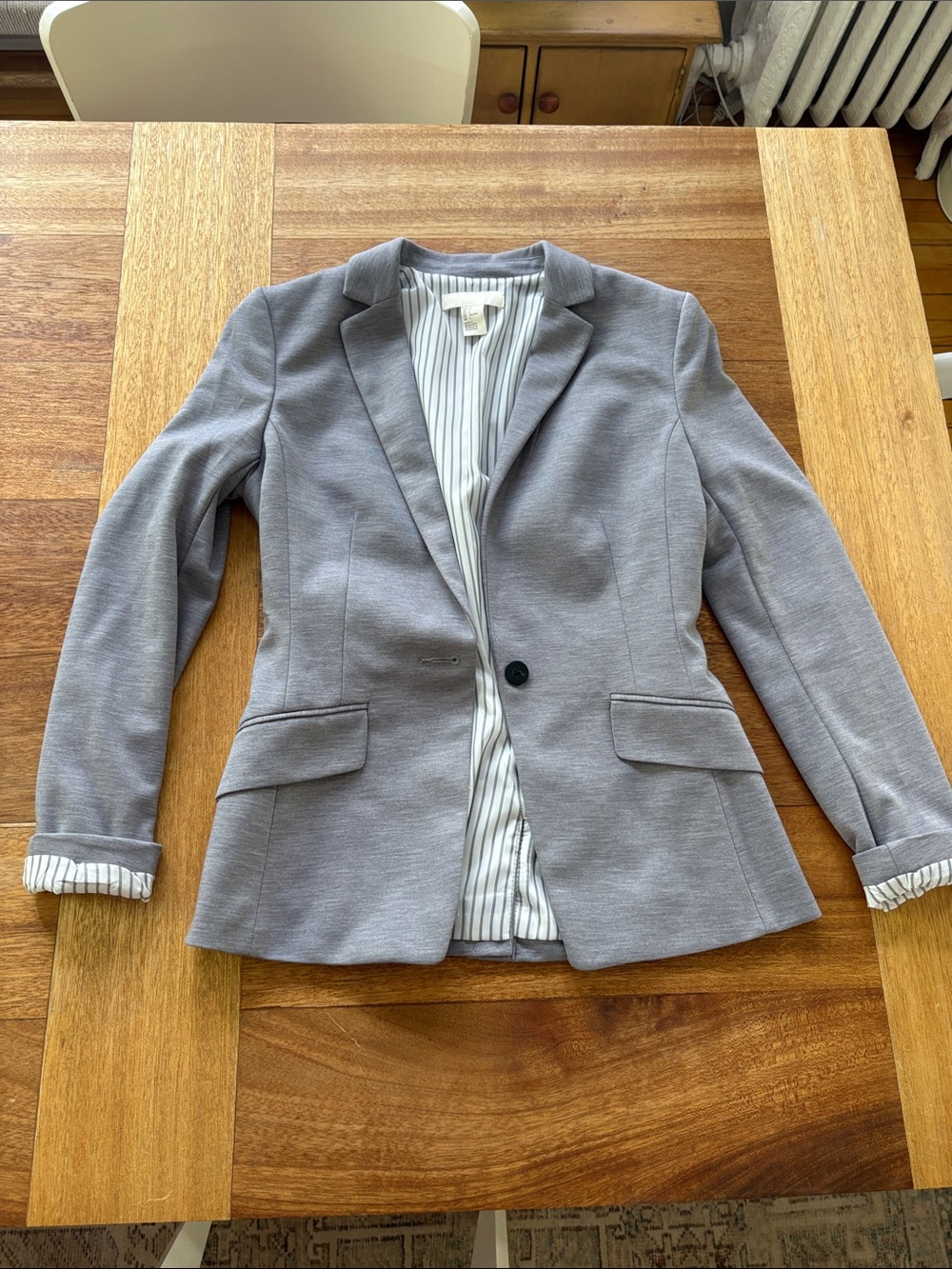 H&M Gray Women's Tailored Blazer Jacket - Classic Single-Button